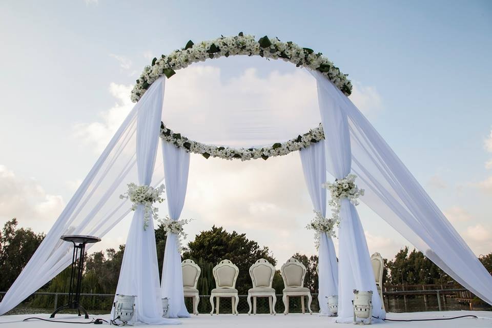 Royal Kay Circle Round Pipe And Drape Backdrop